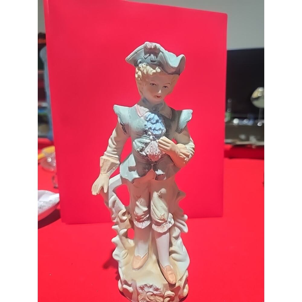Vintage Royal, Japan‎ Bisque Porcelain Colonial Couple Figurines 8-1/2" Tall